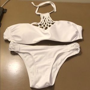 WHITE FASHION BIKINI NEVER WORN!